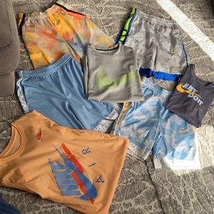 Vacation/School/camp !NikeBundle-Elite shorts/t-shirts-Like new conditionw/OT